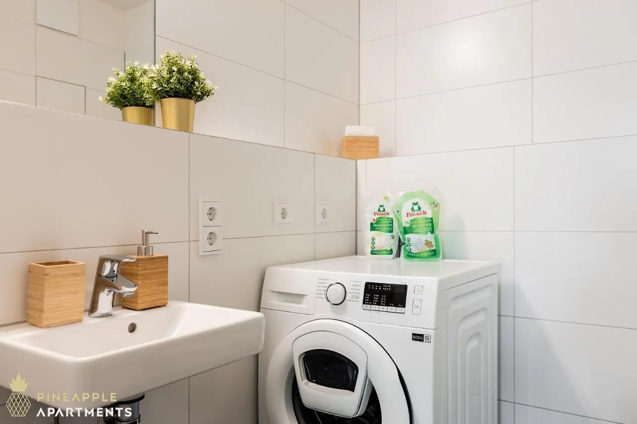 Pineapple Apartments Dresden Altstadt IV - 91 Qm - 1X Free Parking Germany