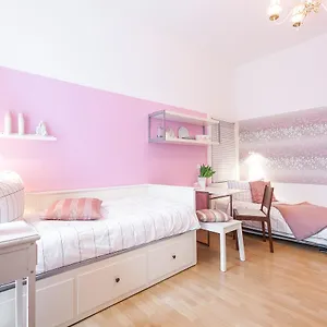  Apartment Süßes 1-zimmer-apartment In Kollwitzplatz-nähe Deutschland
